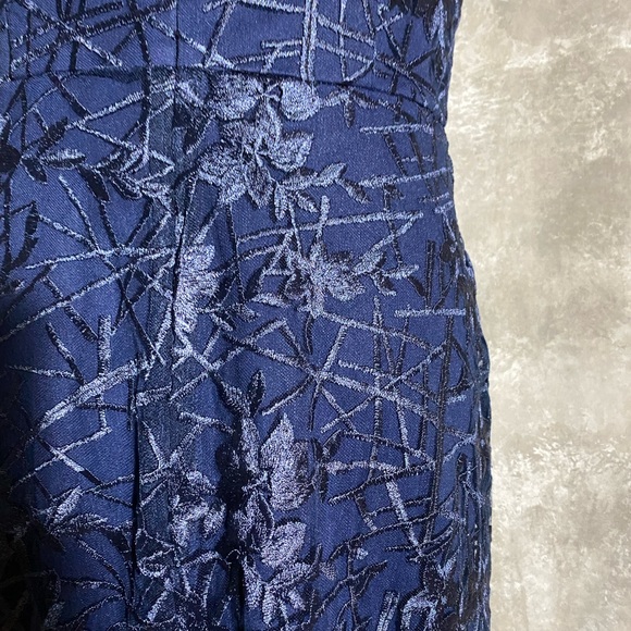 NWT JS Collections Womens Navy LaceEvening Dress Grown Size 4 (love3) - Picture 5 of 10